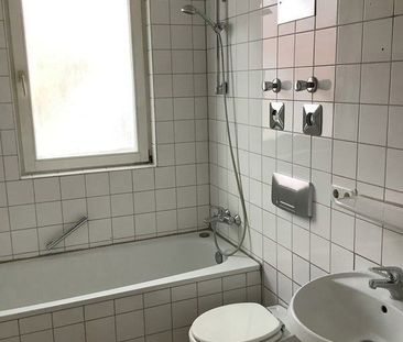 Hoch hinaus zur tollen 2-Zimmer-Dachgeschosswohnung - Photo 1