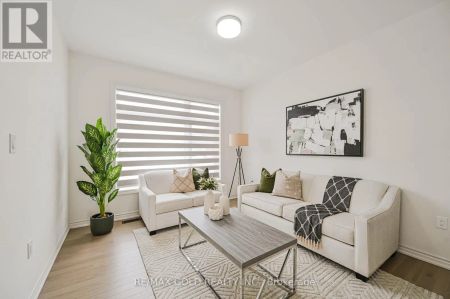 15 SANDHILL CRESCENT - Photo 4