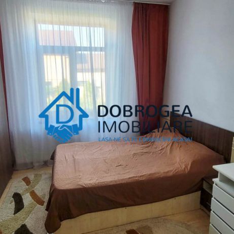 ZONA CENTRALA-CASA 4 DORMITOARE, DE INCHIRIAT, IDEALA MUNCIT - Fotografie 1