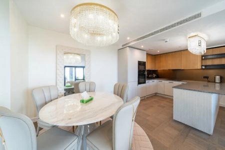 3 bedroom apartment to rent - Photo 4