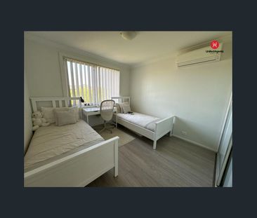 Beautifully Presented Home Offering Space, Style & Location! - Photo 2