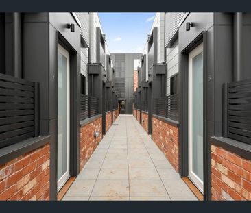 9/152 Pigdons Road, Highton, Vic 3216 - Photo 5