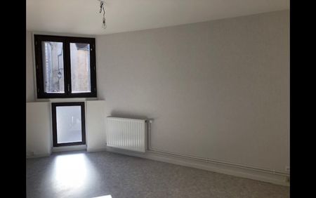 Location Appartement 5 pièces 88 m² La Châtre - Photo 4