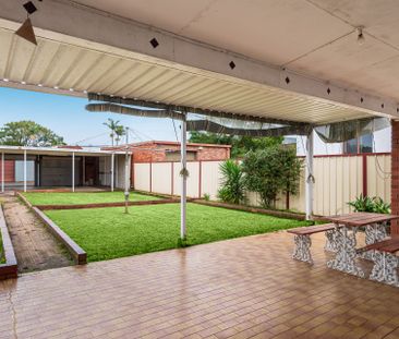 Sun-Drenched 3-Bedroom Family Home Ideal for Entertaining - Photo 6