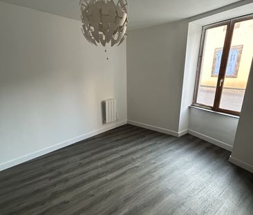 Location Appartement 4 pièces 83m² GERZAT 63360 - Photo 5
