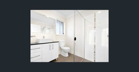 4 Bedroom Family Home in Heart of Morayfield - Photo 2