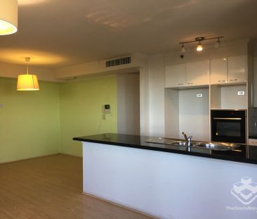Modern 3 Bedroom Apartment in Heart of Chatswood - Photo 5