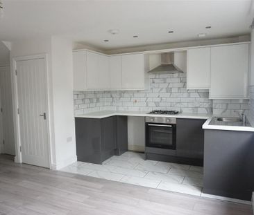 2 bedroom detached bungalow to rent - Photo 5