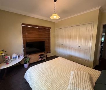 Burwood East - Photo 5