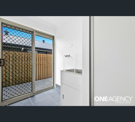 15 Sailaway Circuit, Eli Waters, Qld 4655 - Photo 4
