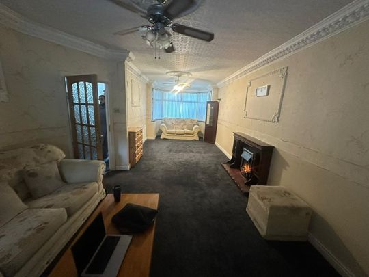 3 Bed End Terrace, Hillside Road, B23 - Photo 1