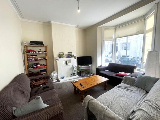 5 bedroom house to rent - Photo 1