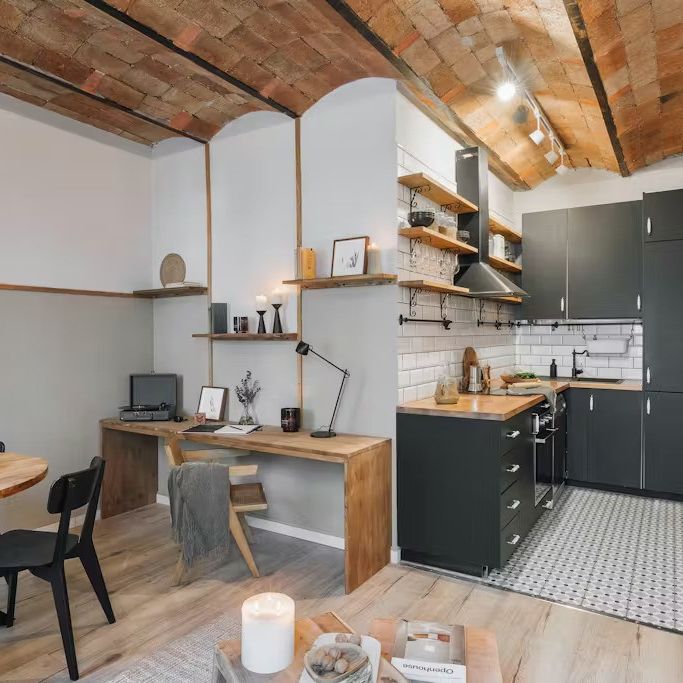 Carrer del Consell de Cent, Barcelona, Catalonia 08011 - Foto 1