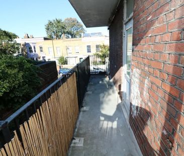 2 Bed Flat, Chatsworth Court, E5 - Photo 4