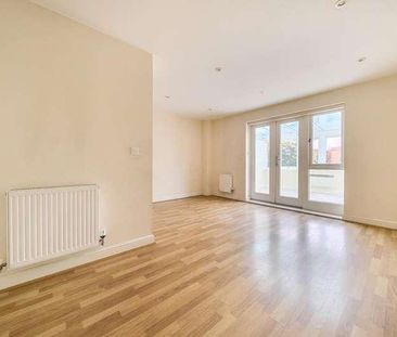 The Parks, Bracknell, RG12 - Photo 2