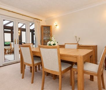 Ash, Aldershot - Photo 2