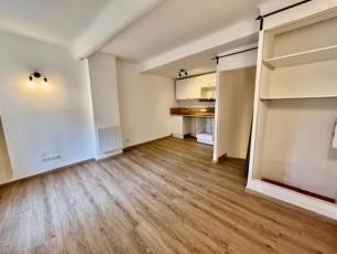 Location Appartement 2 pièces 34m² MONTAUROUX 83440 - Photo 5