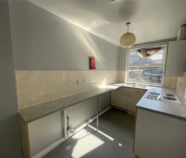 Nottingham Road, Nottingham, Nottinghamshire, NG6 - Photo 3