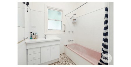 LIGHT FILLED HOME WITH CHARACTER - Photo 3