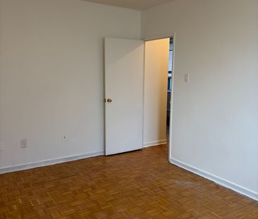 For Lease - 336 The West Mall N/A Unit# 1B, Toronto, Ontario - Photo 5