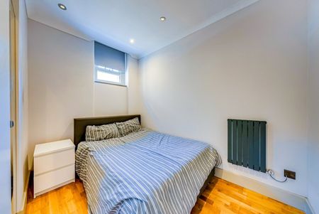 1 Bed Flat, Abbey House, NW8 - Photo 3