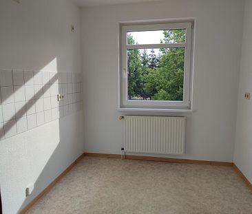 Alles NEU!! Tolle renovierte 3 Raumwohnung mit Balkon, im Dachgeschoss! - Foto 1