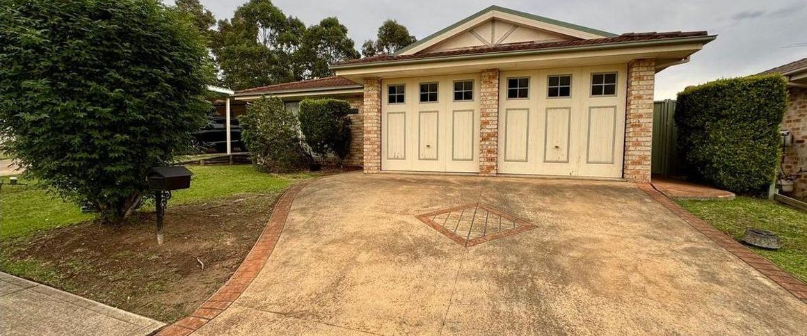 Three Bedroom Family Home - Photo 1