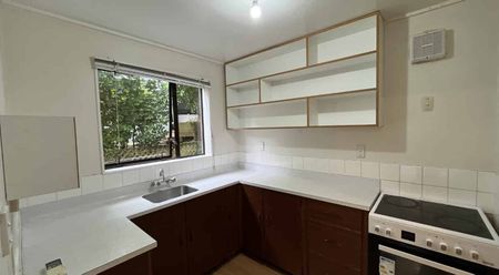 Two Bed Townhouse - Photo 5