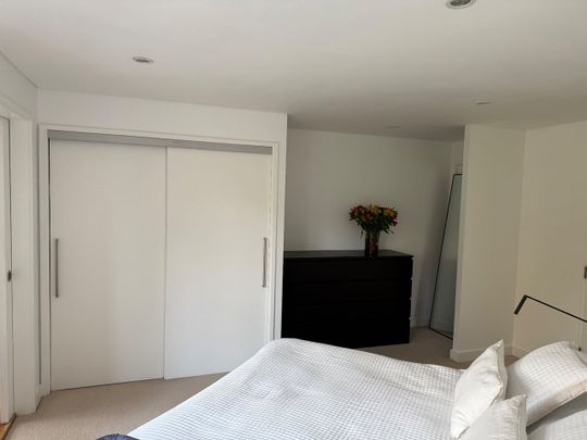 1 Bed Flat, Bermondsey Square, SE1 - Photo 1