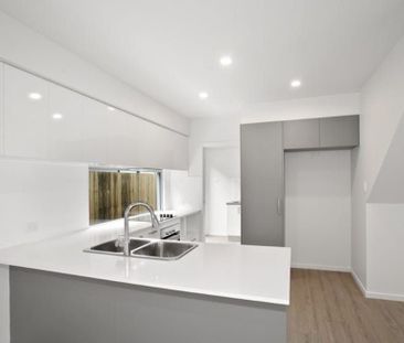 Two Storey Home for Rent in Baringa! - Photo 3