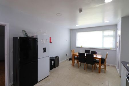 Cannon Close, Coventry, CV4 7AT - Photo 2