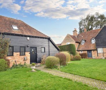 2 bedroom barn conversion to rent - Photo 1