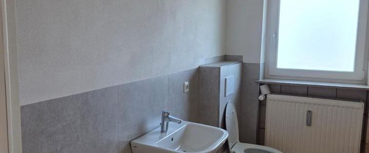 3-Zimmerwohnung mit Terrasse und Stellplatz - Foto 1