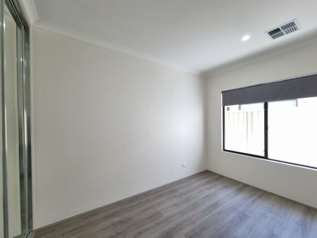 Modern & Low-Maintenance Family Living - Photo 3