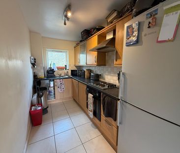 Stafford Keep, Aylesbury - Photo 5