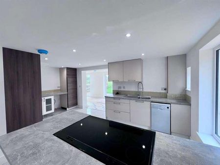 Southlands Road, Denham, UB9 - Photo 4