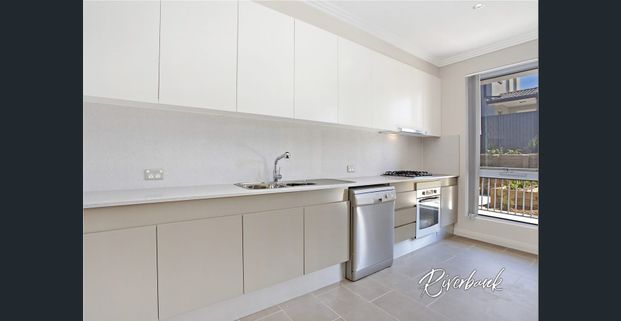 Discover Comfort, Style & Convenience! - Photo 1