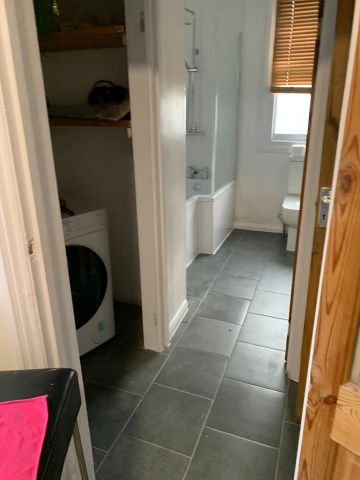 2 Bed Maisonette, Manchester Road, N15 - Photo 2