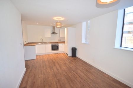 2 Bedroom Apartment To Let - Photo 4