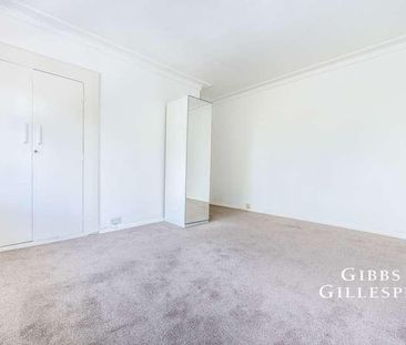 Elm Park Court, Elm Park Road, Pinner, HA5 - Photo 4