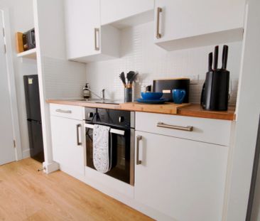 Gold River Studio, Floors 7-8 - Photo 5