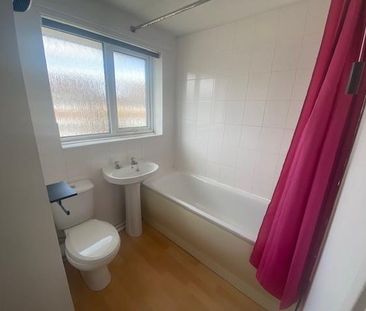 1 bedroom terraced house to rent - Photo 5