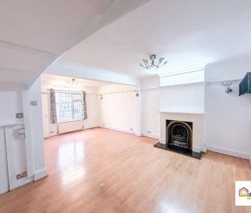 3 bedroom terraced house to rent - Photo 2