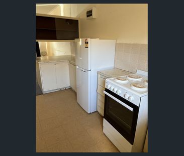 Comfortable Living in Quiet Complex - Photo 3