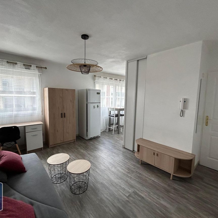 Location Appartement 1 pièce 25m² ST PRIEST EN JAREZ 42270 - Photo 1