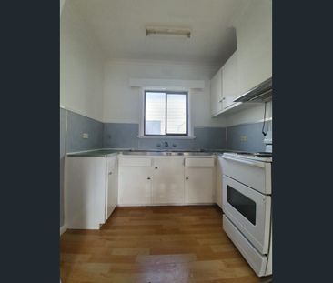 Beautiful 1 bedroom unit perfect for you!! - Photo 2