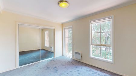 Classic Charm Meets Modern Comfort in Brunswick East - Photo 4