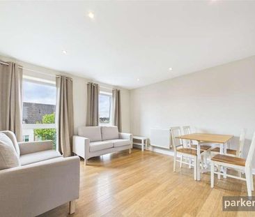 Merrick House, Whale Avenue, Reading, Berkshire, RG2 - Photo 1
