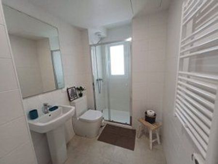 Piso En alquiler Avenida Reina Sofia 19, Puerto de Estepona - Photo 2