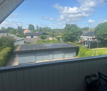 <b>RUMMELIG OG LYS 5-VÆRELSES LEJLIGHED I GUG – 147 M² MED STOR ALT... - Photo 3